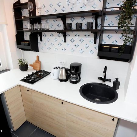 Chic Scandinavian Style Studio Apartment Букурещ Екстериор снимка